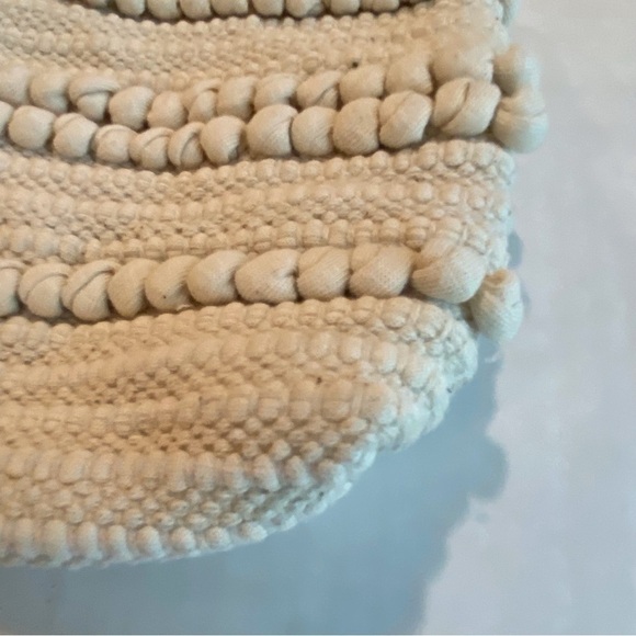 H&M Textured Cotton Weave Shoulder Bag - Picture 3 of 12